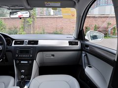 2015款 1.6L 自動 優(yōu)選型