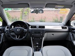 2015款 1.6L 自動 優(yōu)選型