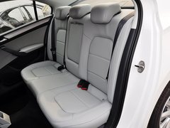 2015款 1.6L 自动 优选型
