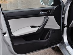 2015款 1.6L 自动 智选型
