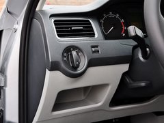 2015款 1.6L 自动 智选型
