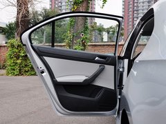 2015款 1.6L 自动 智选型