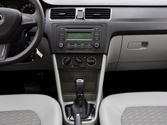2015款 1.6L 自动 智选型