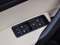 2015款 1.6L 手动 智选型