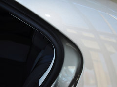 2015款 1.6L 自动 乐选型