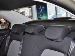 2015款 1.6L 自动 乐选型