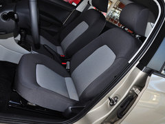 2015款 1.6L 自动 乐选型