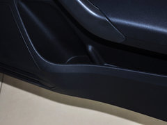 2015款 1.6L 自动 乐选型