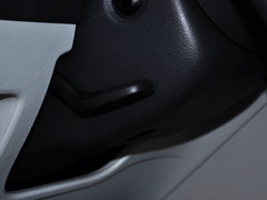 2015款 1.6L 自动 乐选型