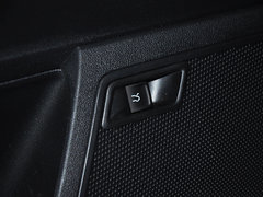 2015款 1.6L 自动 乐选型