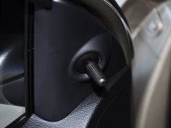 2015款 1.6L 自动 乐选型