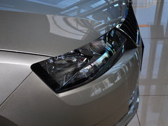 2015款 1.6L 自动 乐选型