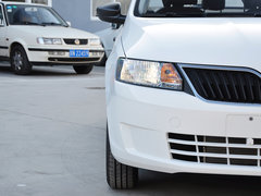 2015款 1.4L 手动 乐选型