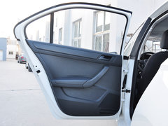 2015款 1.4L 手动 乐选型