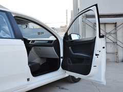 2015款 1.4L 手动 乐选型