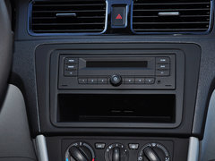 2015款 1.4L 手动 乐选型