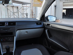 2015款 1.4L 手动 乐选型