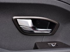2015款 2.0T 5门 耀动版