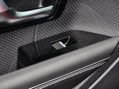 2015款 2.0T 5门 耀享版