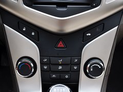 2015款 1.5 手动 经典版 SL