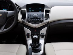 2015款 1.5 手动 经典版 SL