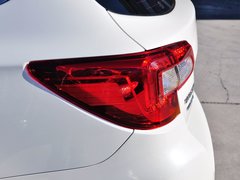2015款 2.5i 经典版 5座