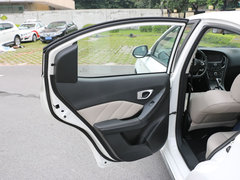 2016款 1.6L 自动 豪华ESP版