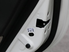 2016款 1.6L 自动 豪华ESP版