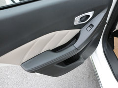 2016款 1.6L 自动 豪华ESP版