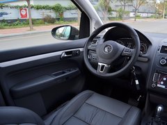 途安 2015款 1.4TSI 自动 旗舰版 5座