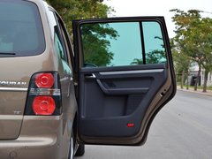 2015款 1.4TSI 自动 旗舰版 5座