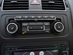 2015款 1.4TSI 自动 旗舰版 5座