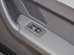 2015款 1.4TSI 自动 旗舰版 5座