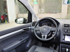 2015款 1.4TSI 自动 旗舰版 5座