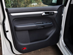 2015款 1.4TSI 自动 舒适版 5座