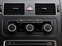 2015款 1.4TSI 自动 舒适版 5座