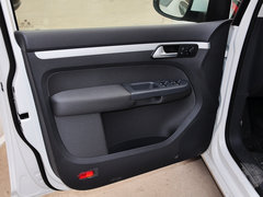 2015款 1.4TSI 手动 风尚版 5座