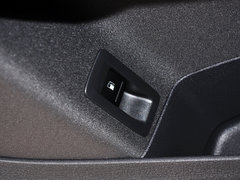 2015款 1.4TSI 手动 风尚版 5座