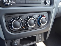2014款 1.5L 手动 尊享型