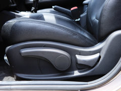2014款 1.6L CVT 豪华版