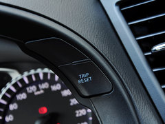 2014款 2.5L Hybrid 两驱卓越版 7座