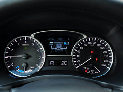 2014款 2.5L Hybrid 两驱卓越版 7座