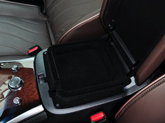 2014款 2.5L Hybrid 两驱卓越版 7座