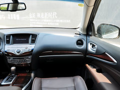 2014款 2.5L Hybrid 两驱卓越版 7座