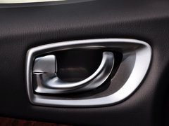 2014款 2.5L Hybrid 两驱卓越版 7座