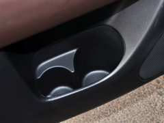 2014款 2.5L Hybrid 四驱全能版 7座