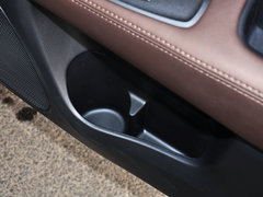 2014款 2.5L Hybrid 四驱全能版 7座