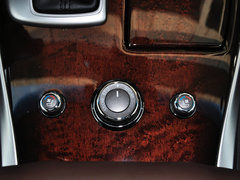 2014款 2.5L Hybrid 四驱全能版 7座