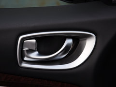 2014款 2.5L Hybrid 四驱全能版 7座