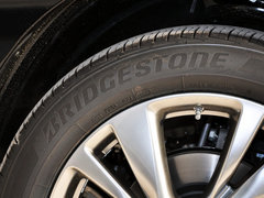 2014款 2.5L Hybrid 两驱卓越版 7座